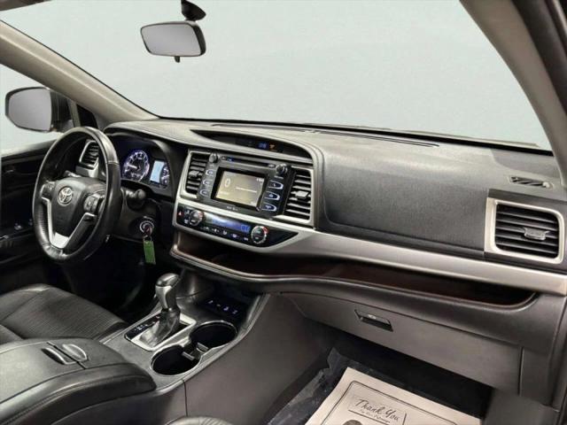 2015 Toyota Highlander LE Plus V6