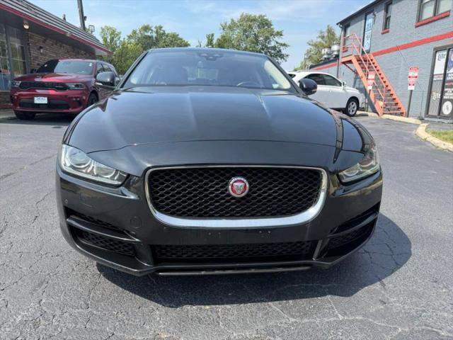 2017 Jaguar XE 25t Prestige