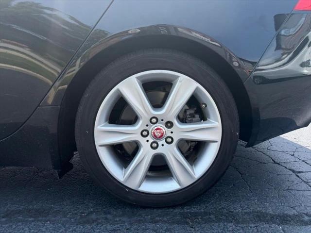 2017 Jaguar XE 25t Prestige