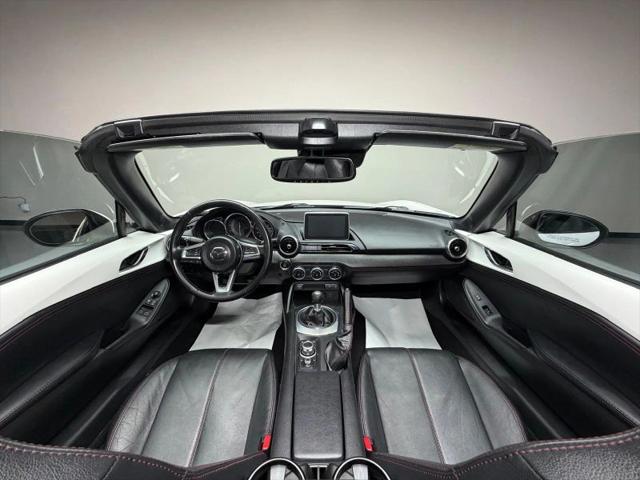 2017 Mazda MX-5 Miata RF Grand Touring