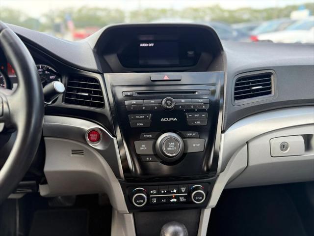2017 Acura ILX Base