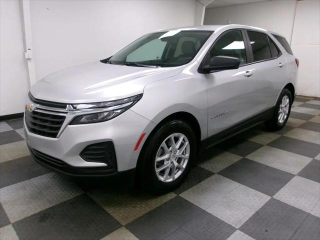 2022 Chevrolet Equinox FWD LS for sale in Johnstown, OH