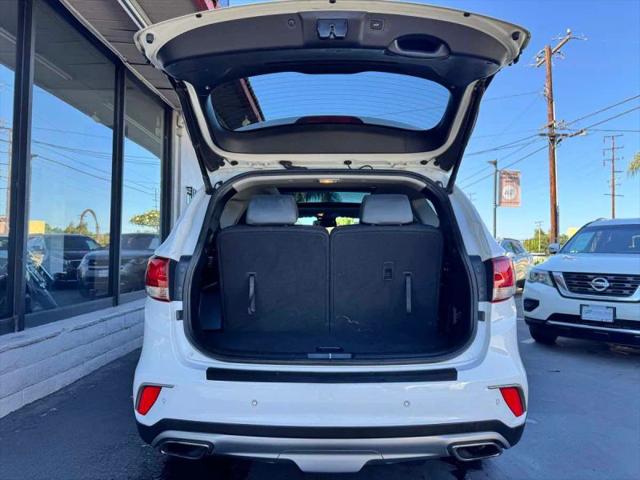 2017 Hyundai Santa Fe Limited Ultimate