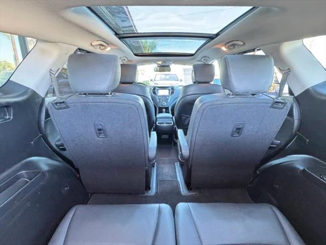 2017 Hyundai Santa Fe Limited Ultimate