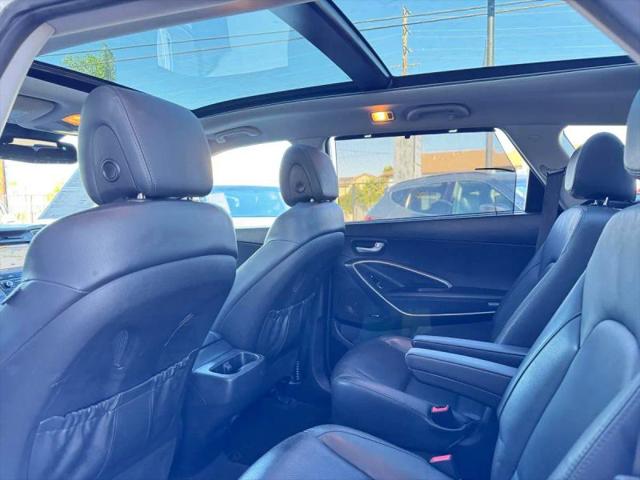 2017 Hyundai Santa Fe Limited Ultimate