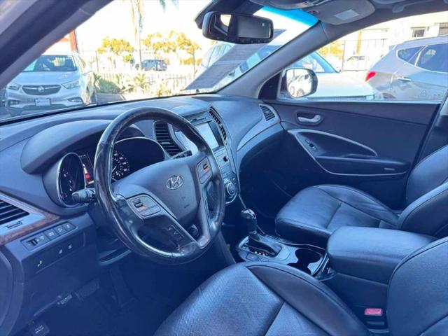 2017 Hyundai Santa Fe Limited Ultimate