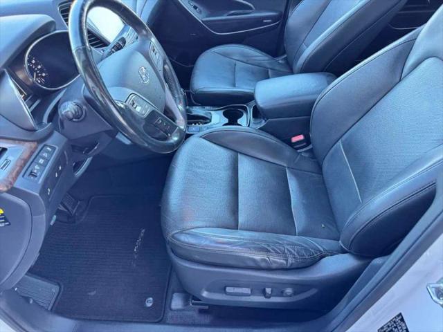 2017 Hyundai Santa Fe Limited Ultimate
