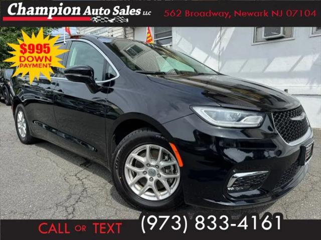 2024 Chrysler Pacifica Touring L for sale in Newark, NJ