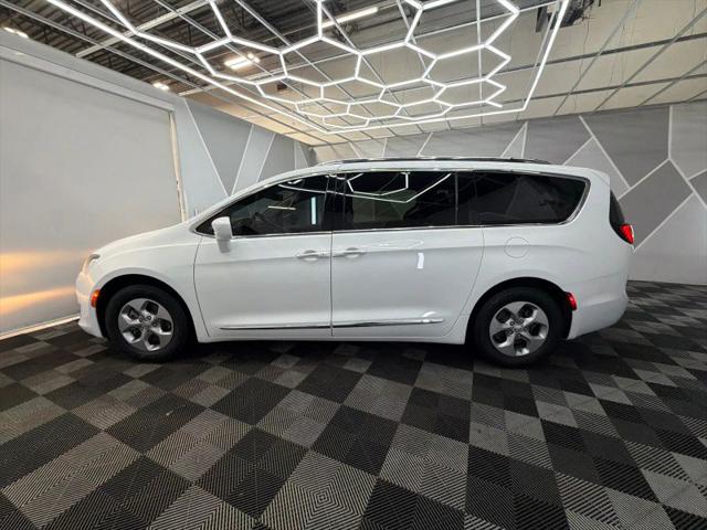 2020 Chrysler Pacifica Touring L