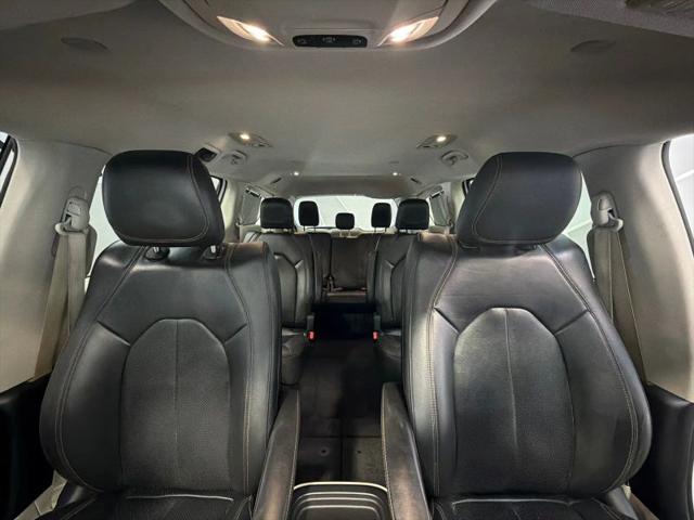 2020 Chrysler Pacifica Touring L