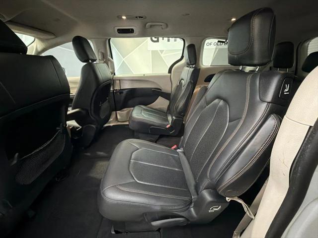 2020 Chrysler Pacifica Touring L