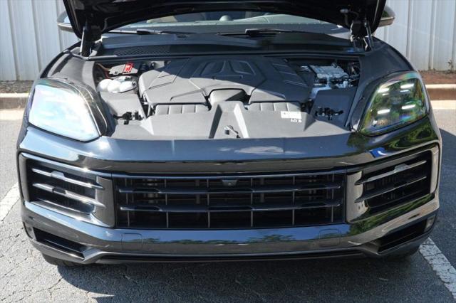2024 Porsche Cayenne E-Hybrid E