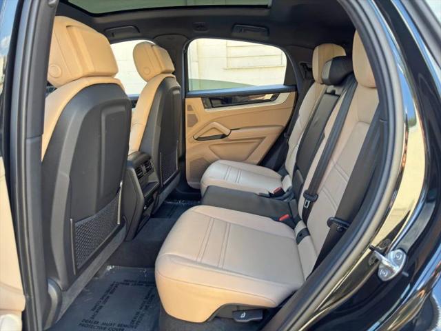 2024 Porsche Cayenne E-Hybrid E