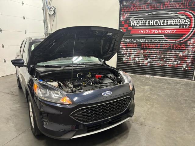 2021 Ford Escape SE