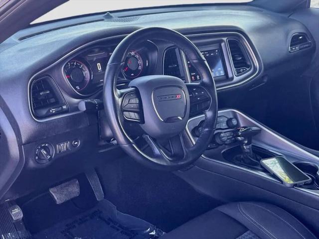 2022 Dodge Challenger SXT AWD