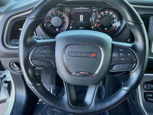2022 Dodge Challenger SXT AWD