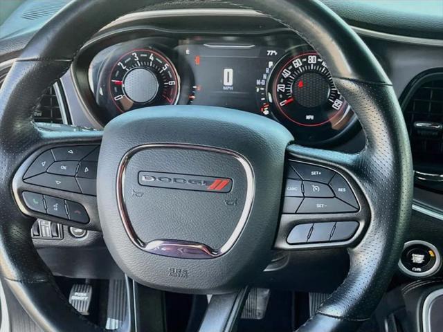 2022 Dodge Challenger SXT AWD