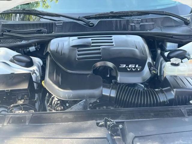 2022 Dodge Challenger SXT AWD