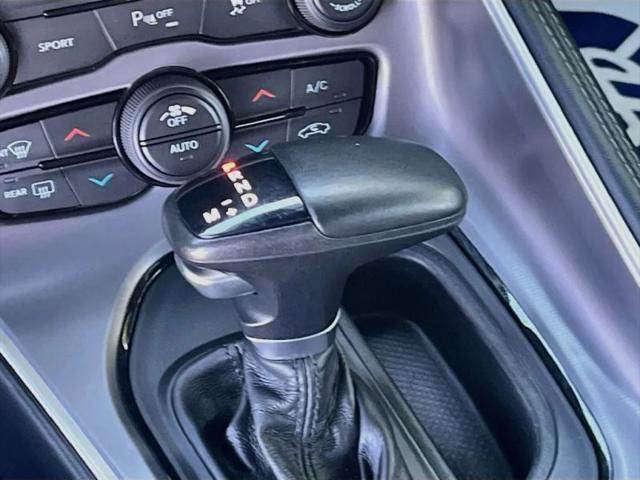 2022 Dodge Challenger SXT AWD