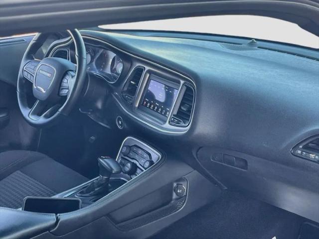 2022 Dodge Challenger SXT AWD