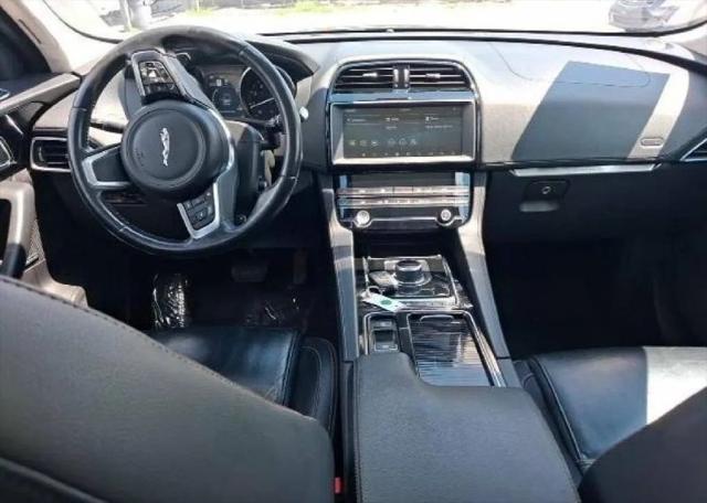2020 Jaguar F-PACE Prestige P300 AWD Automatic
