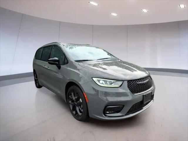 2025 Chrysler Pacifica Limited for sale in Totowa, NJ
