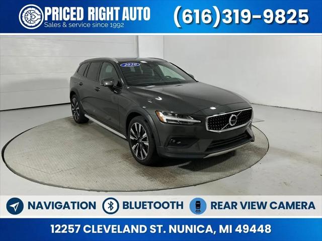 2020 Volvo V60 Cross Country T5 for sale in Nunica, MI