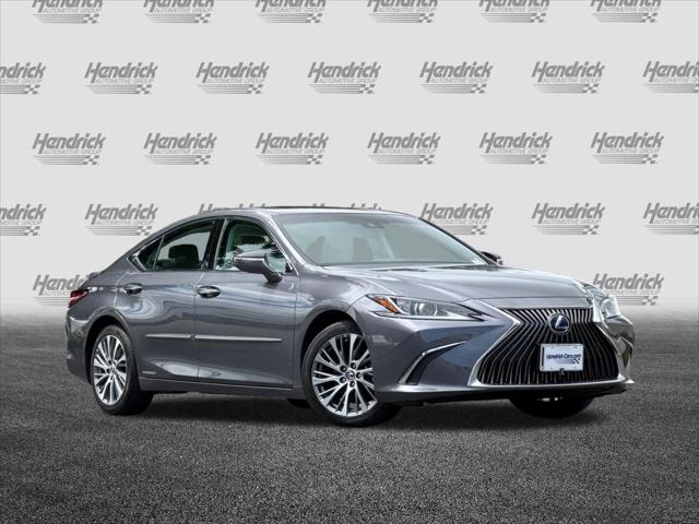 2020 Lexus ES 300h 300h