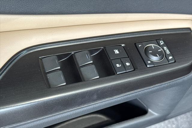 2020 Lexus ES 300h 300h