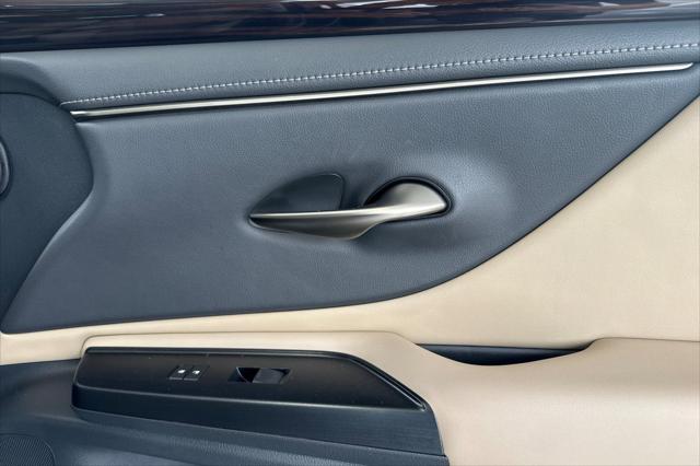 2020 Lexus ES 300h 300h