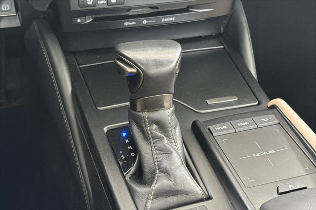 2020 Lexus ES 300h 300h