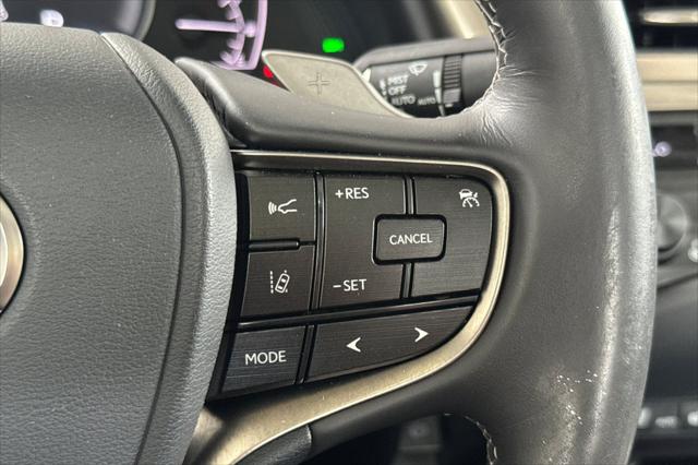 2020 Lexus ES 300h 300h