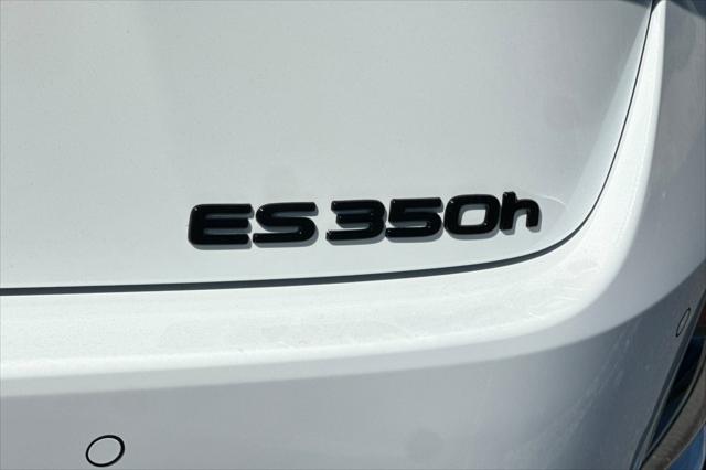 2026 Lexus ES 350 Premium+
