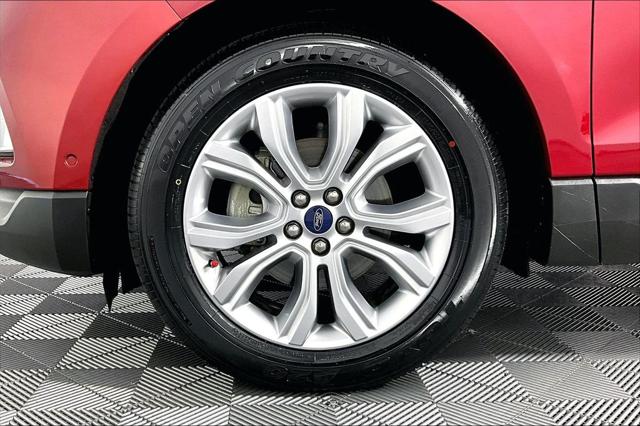 Used 2020 Ford Edge Titanium For Sale in Olive Branch, MS