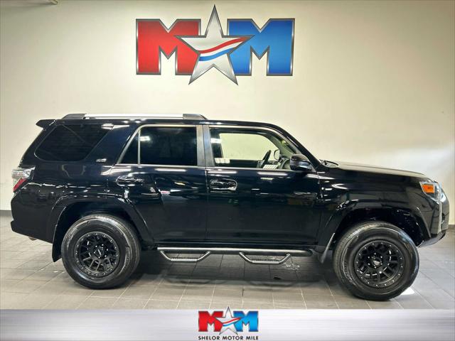 2021 Toyota 4Runner SR5 2021 Toyota 4Runner SR5