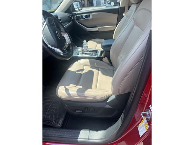 2021 Ford Explorer XLT 2021 Ford Explorer XLT