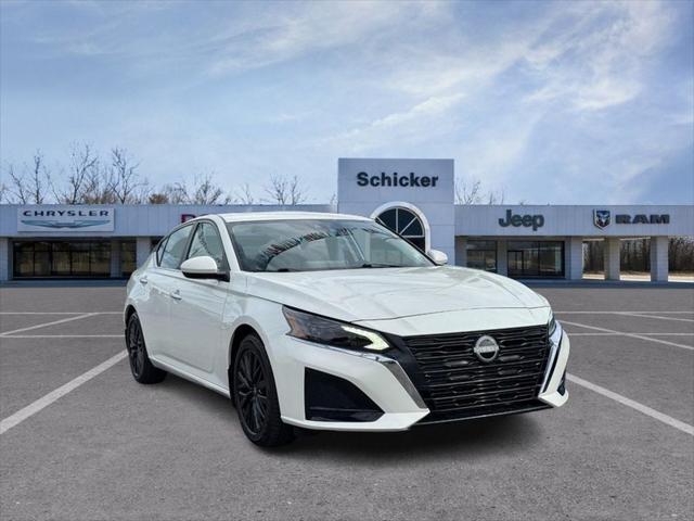2025 Nissan Altima SV FWD for sale in Washington, MO
