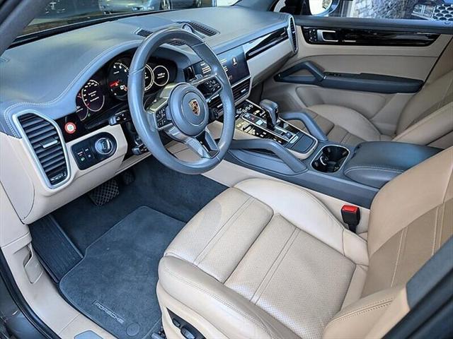 2023 Porsche Cayenne Platinum Edition