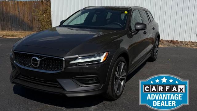2025 Volvo V60 Cross Country Plus, B5 AWD Gas mild hybrid for sale in Broken Bow, OK
