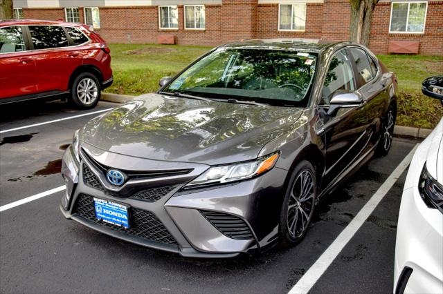 2019 Toyota Camry SE for sale in Richfield, MN