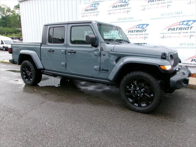 2025 Jeep Gladiator Nighthawk