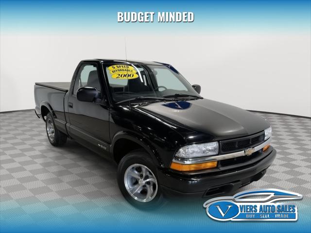 2000 Chevrolet S-10 LS for sale in Lapeer, MI