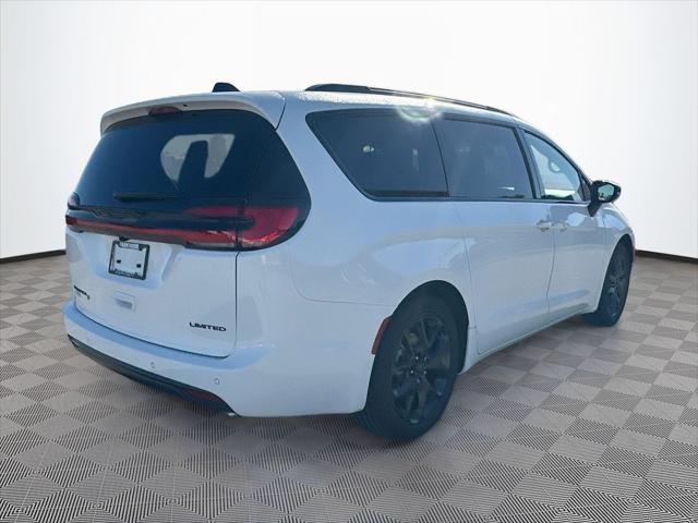 2027 Chrysler Pacifica Limited