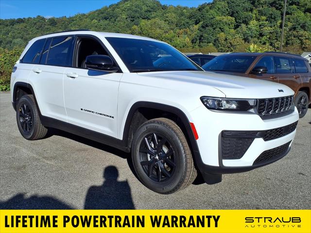 2027 Jeep Grand Cherokee Laredo Altitude for sale in Wheeling, WV