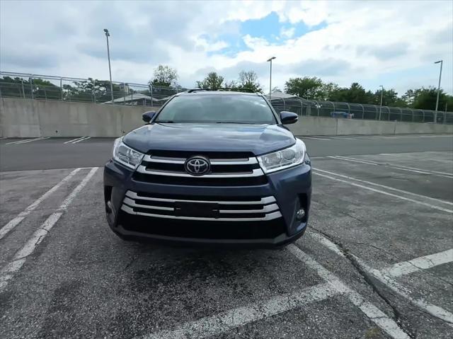 2019 Toyota Highlander XLE for sale in Sevierville, TN