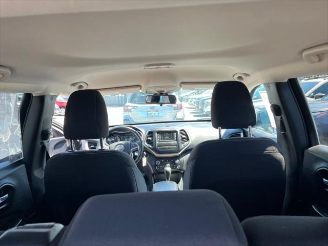 2016 Jeep Cherokee Latitude