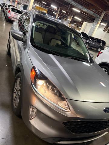 2022 Ford Escape SEL Hybrid for sale in  Lawndale, CA