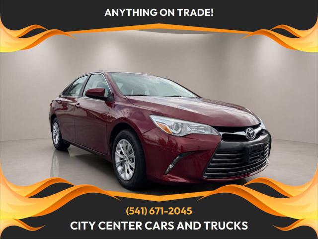 2017 Toyota Camry LE for sale in Roseburg, OR