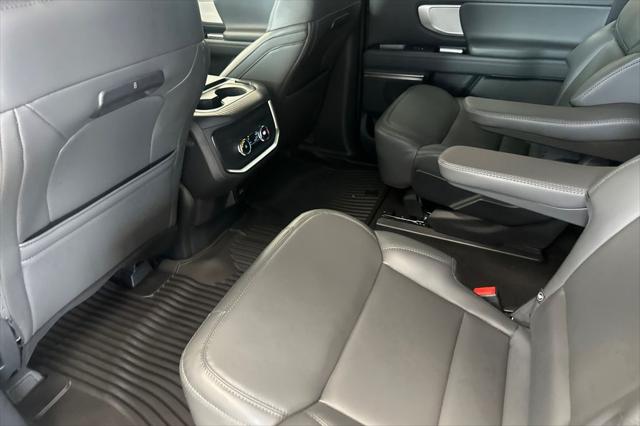 2026 Ford Expedition Max Active MAX