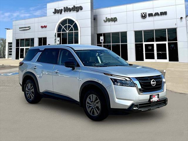 2025 Nissan Pathfinder S FWD for sale in Hugo, OK